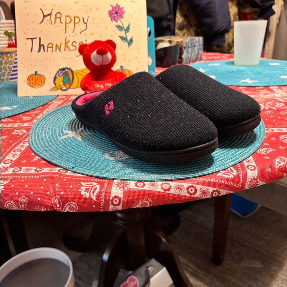 Navy blue & pink cozy, warm slippers…